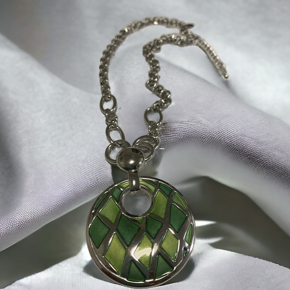 Signed Lia Sophia Silver tone Green and Silver Pendant 10” Chocker Necklace